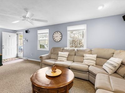 104 Newcomb St APT E