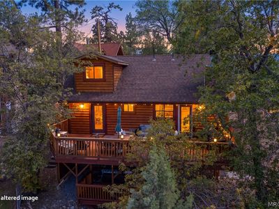 Property at 1127 Crags Ln, Fawnskin, CA