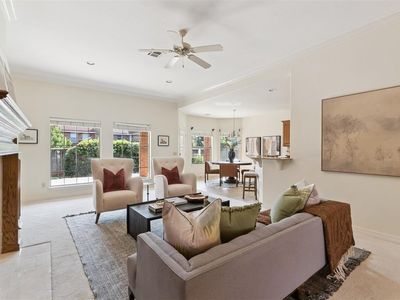 12300 Saint Lukes Ln