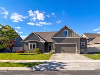 6889 N Hourglass Dr