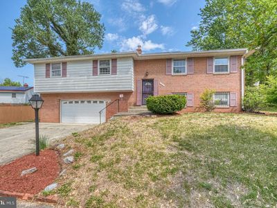 4 Thurston Dr