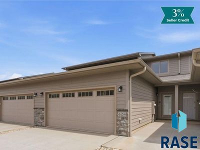 6154 S Bison Pl