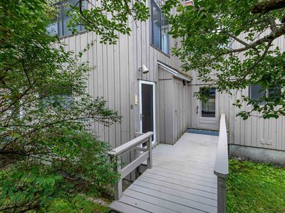 47 Dana Place Road #8