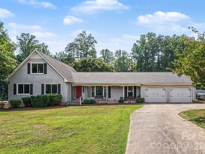 220 Roger Dr