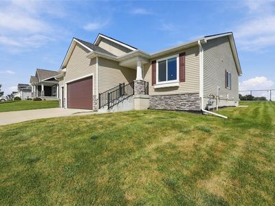 1806 Lakeview Dr
