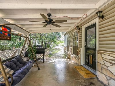 304 Lea Ln