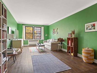 35-36 76th St APT 521