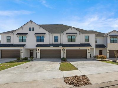 2108 Jax Dr