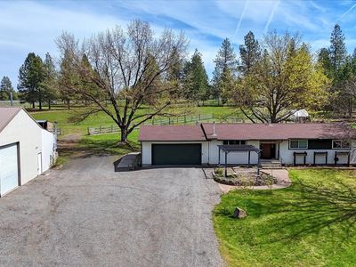 2717 S Jays Rd