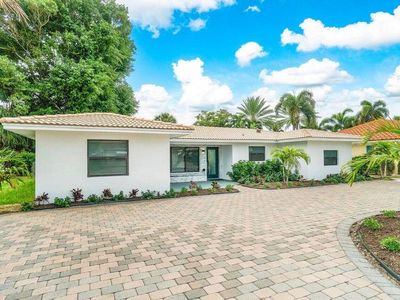324 Bamboo Road