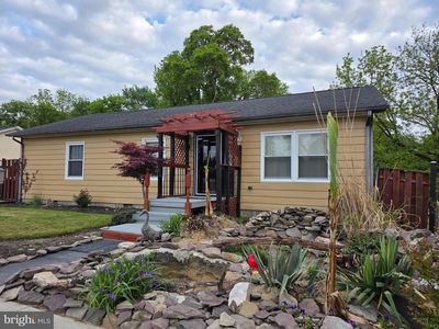 Property at 611 W 8th St, Laurel, DE