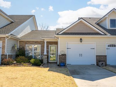 5390 Mandarin Cir