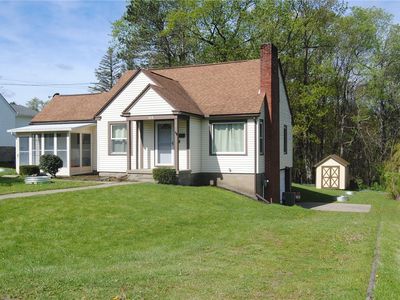 219 N Elk Ave