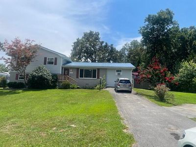 1620 Zale Dr SE