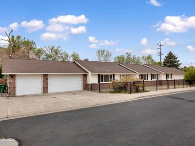 1435 Hunter Lake Dr