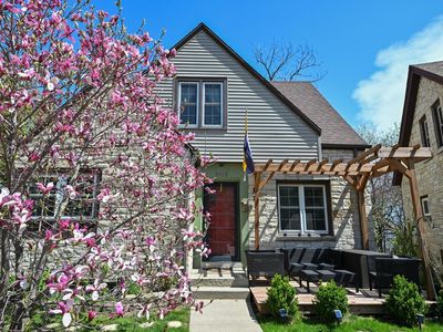 5418 West Notre Dame COURT