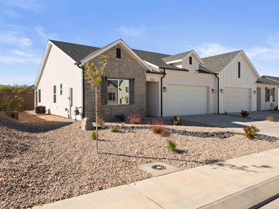 333 W Rosie Loop