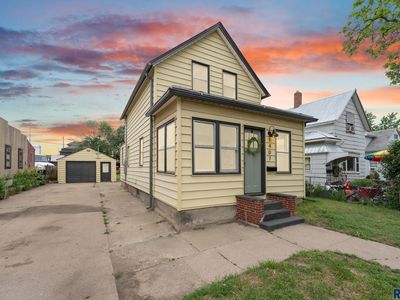 1407 N Main Ave