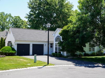 21 Tudor Court