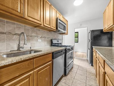 3260 Netherland Ave APT 3F