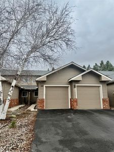 158 Fairway Blvd