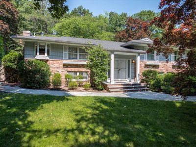 52 Beaumont Drive