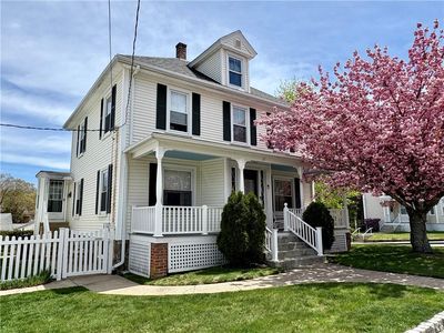 Property at 65 Summit Ave, West Warwick, RI