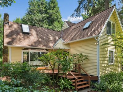 Property at 1766 SW Greenway Cir, West Linn, OR