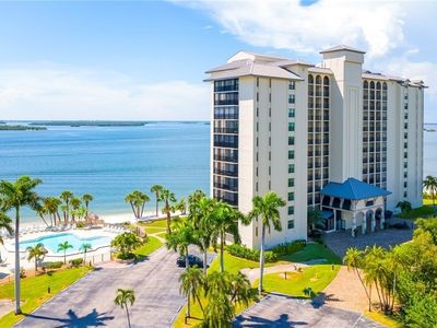17080 Harbour Point Dr APT 711