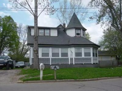 364 W Church St