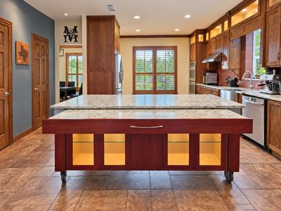 2801 Cascade Dr