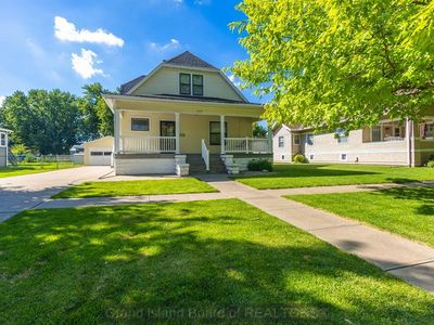 609 I St