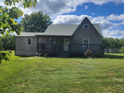 7688 Spencer Pike