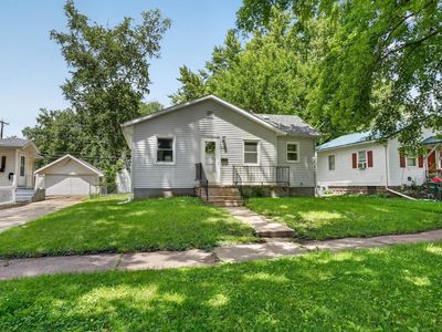 818 Home Park Blvd