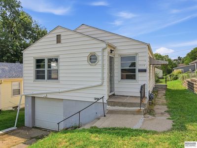3115 Grebe St