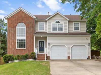 1002 Chickering Ct