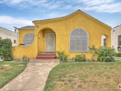 328 W 88th Pl
