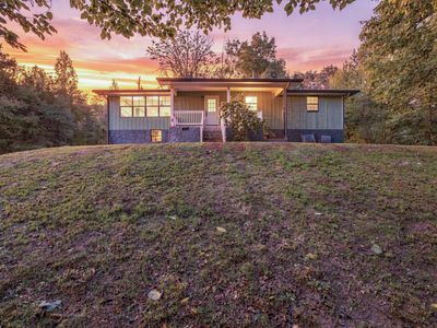 568 Old Hooker Rd