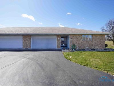 2101 Stonehedge Ct #U-12