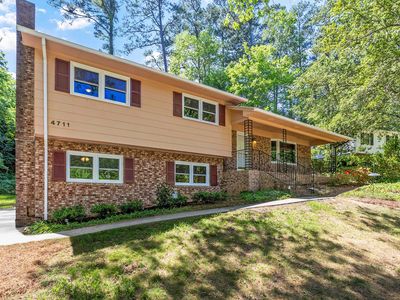 4711 Tanglewood Dr