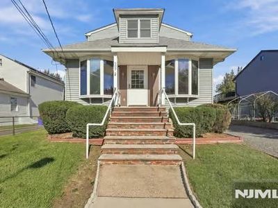 509 Hobson Avenue