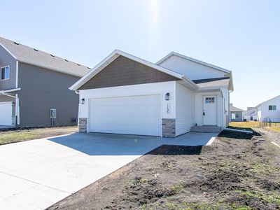 1135 Jill Dr W