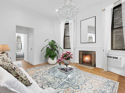 46 W 65th St APT 1-C