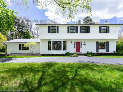 605 Apple Hill Ln