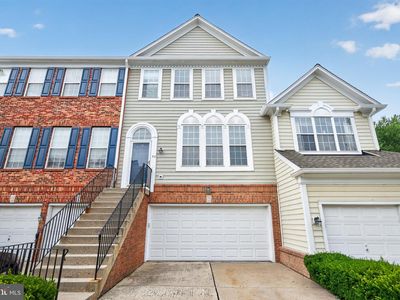 32 Charter Oak Ct
