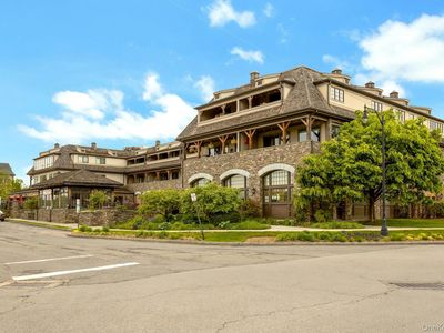 127 W Main Street #201