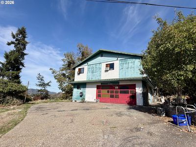 1122 SE Hawthorne Dr