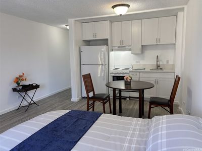 2345 Ala Wai Blvd APT 1006