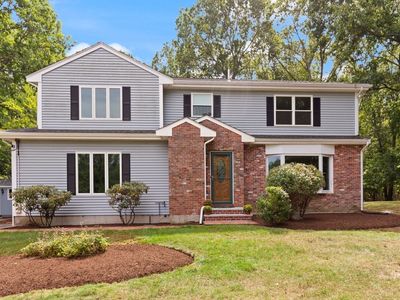 14 Fox Hollow Ln