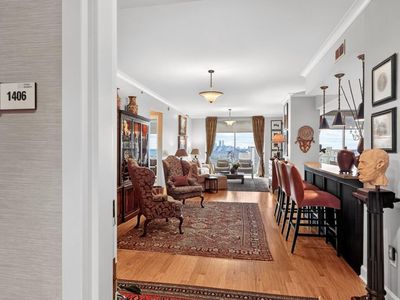 2795 Peachtree Rd NE Unit 1406